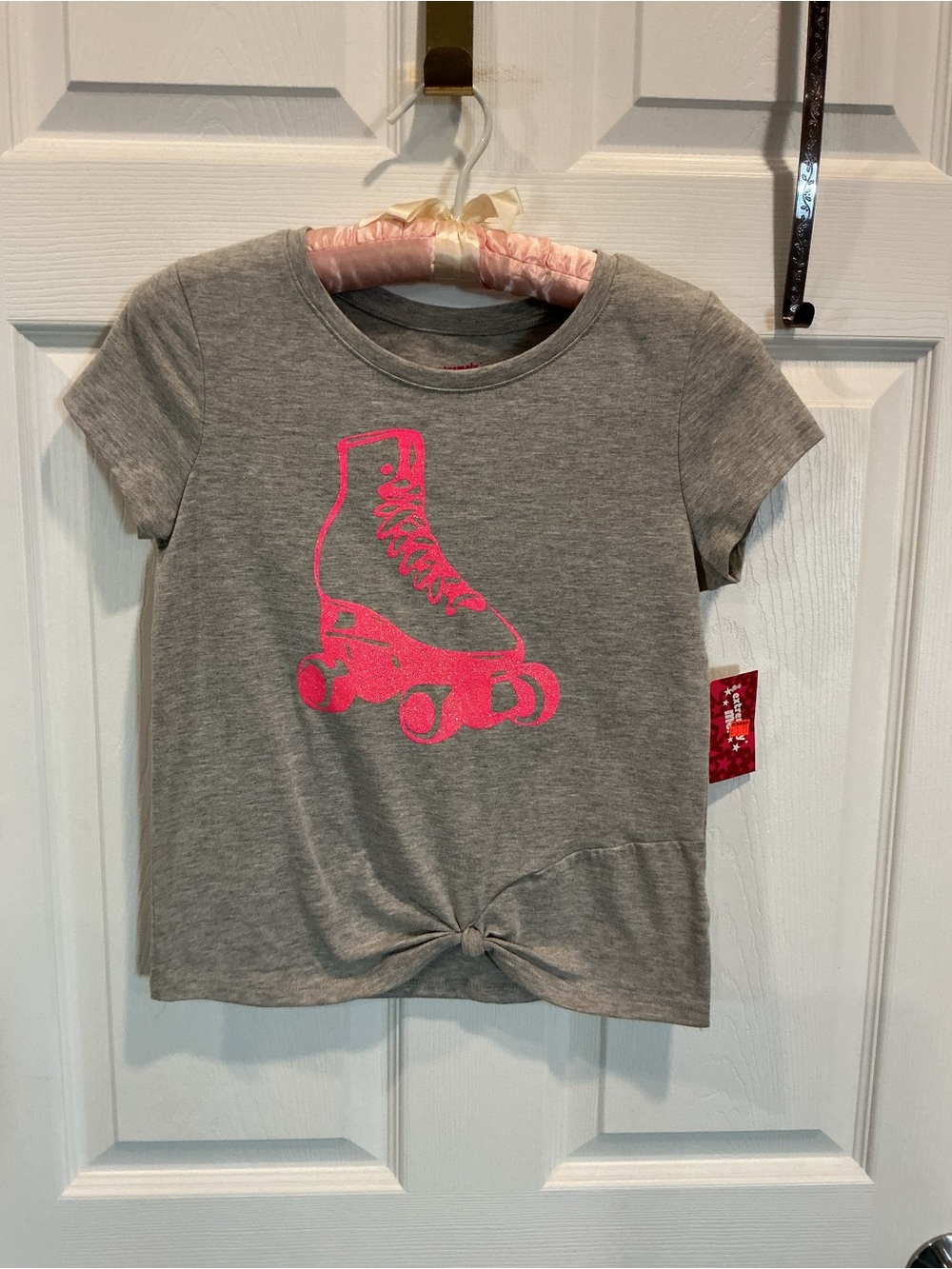 Girls Extremely Me Roller Skate Shirt Size 10/12 NWT